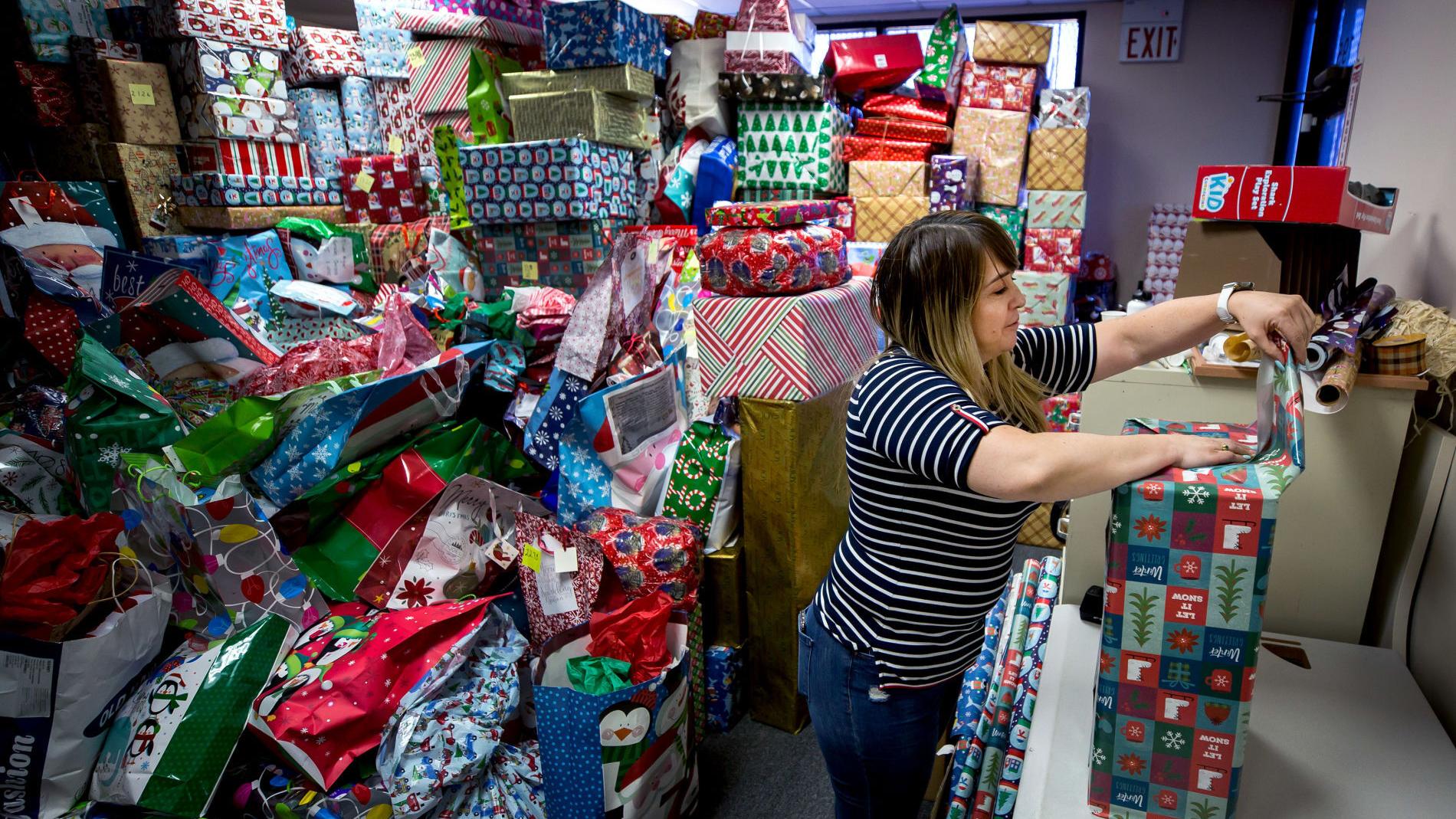 Cientos de tucsonenses enviaron regalos a niños de Nogales